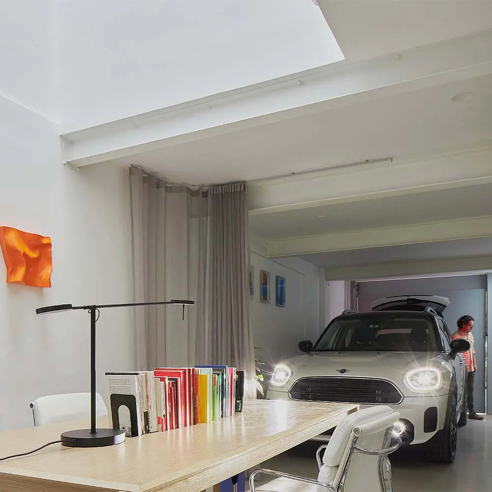 Así se transformó una casa estrecha en un espacio amplio para vivir, crear y soñar Así se transformó una casa estrecha en un espacio amplio para vivir, crear y soñar