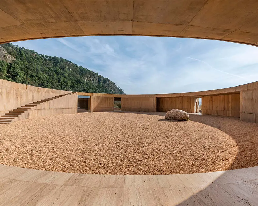 Esta casa en méxico propone una arquitectura experimental que inspira