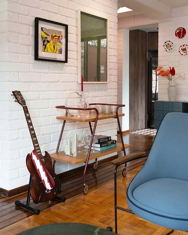 La casa de los años 40 en bogotá que cobró una nueva vida a través del color