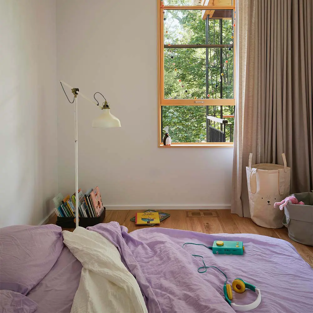 Así se transformó un dúplex para convertirse en una casa flexible y sostenible