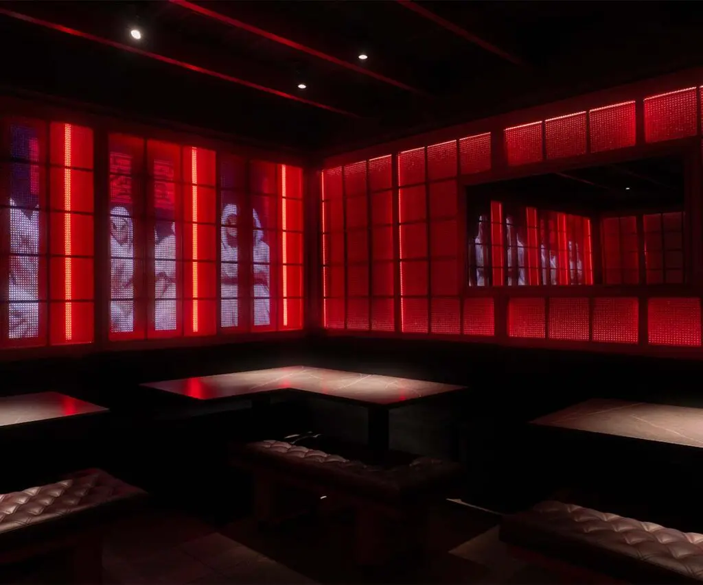 Ono hosomaki bar: un viaje sensorial de cocina, cócteles y vida nocturna en bogotá