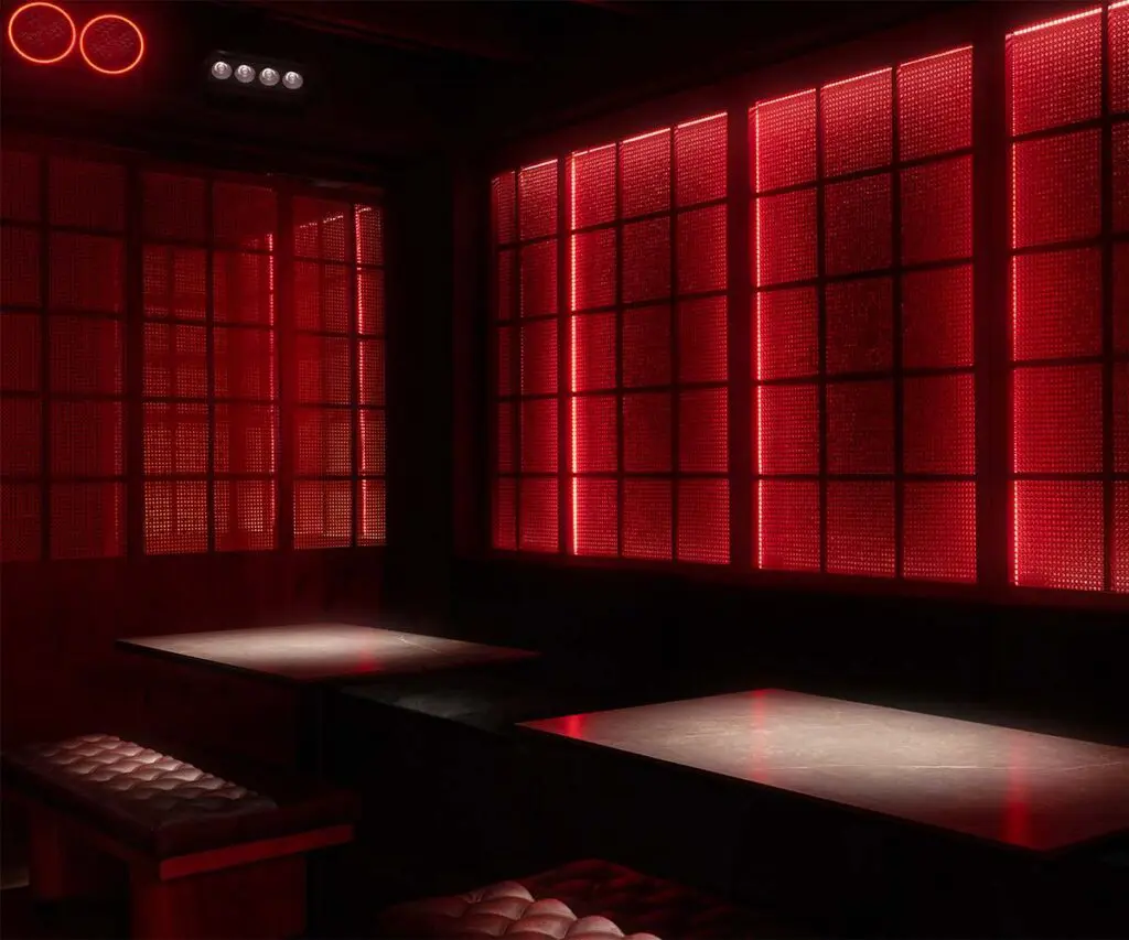 Ono hosomaki bar: un viaje sensorial de cocina, cócteles y vida nocturna en bogotá