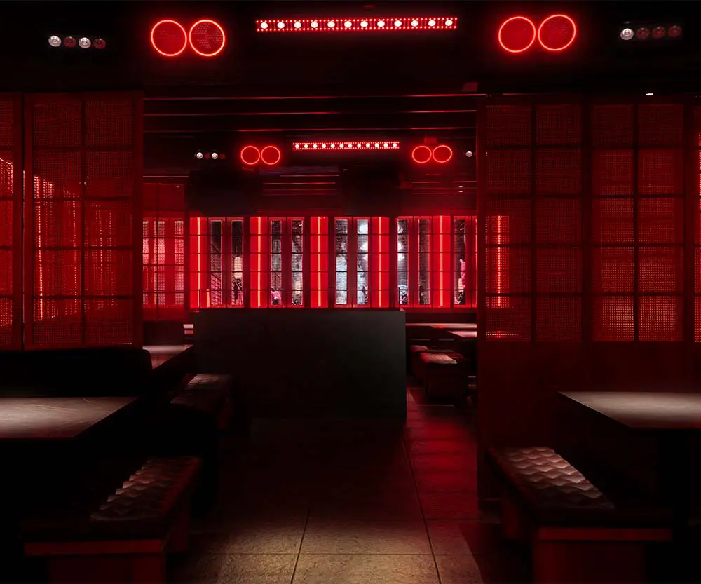 Ono hosomaki bar: un viaje sensorial de cocina, cócteles y vida nocturna en bogotá