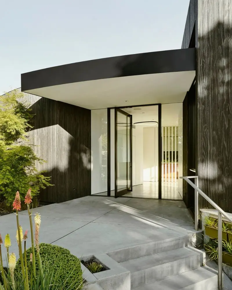 Una casa circular que transforma la vida cotidiana en un recorrido continuo de vistas Una casa circular que transforma la vida cotidiana en un recorrido continuo de vistas