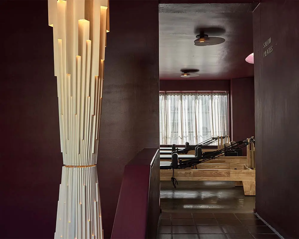 El centro de ‘wellness’ de bogotá que se diferencia por su interiorismo colorido y acogedor