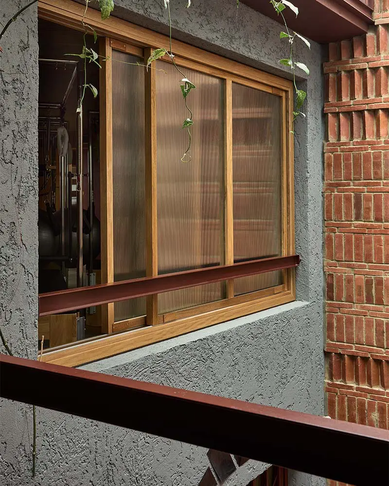 El centro de ‘wellness’ de bogotá que se diferencia por su interiorismo colorido y acogedor