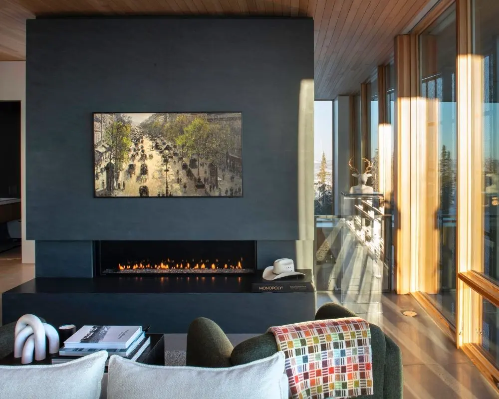 Una casa de montaña que se inspira en figuras de papel