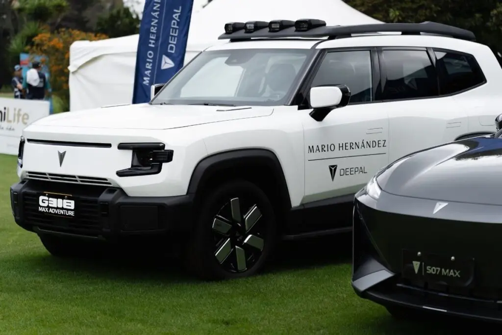 La copa mario hernández introduce la movilidad eléctrica en una apuesta por el lujo sostenible Copa mario hernández y deepal