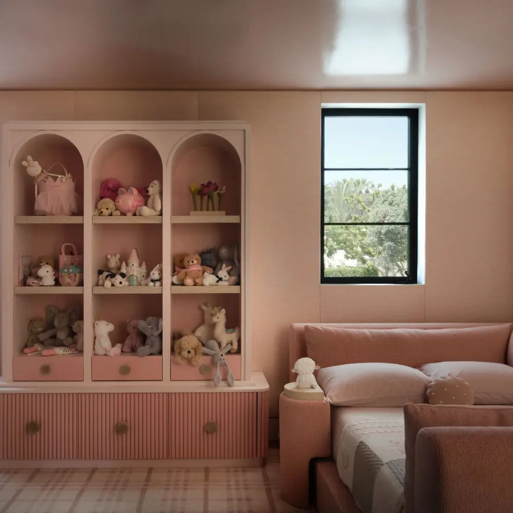 Esta residencia transforma el lujo y el color en experiencia emocional