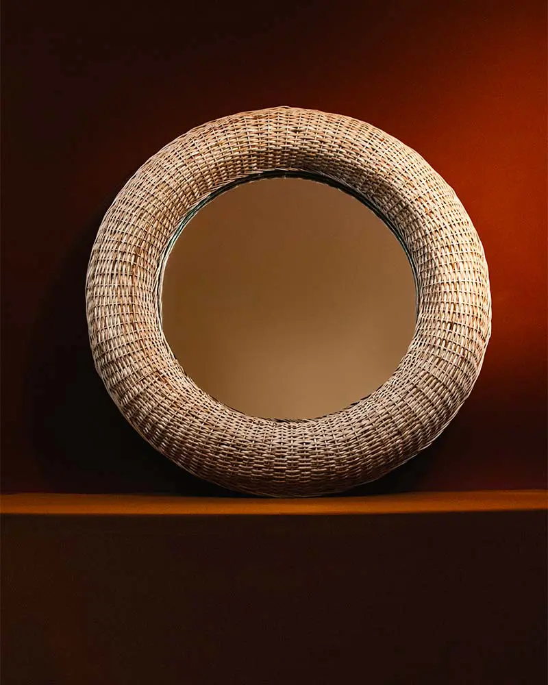 Una colección de objetos funcionales que conecta oficios, territorio y color