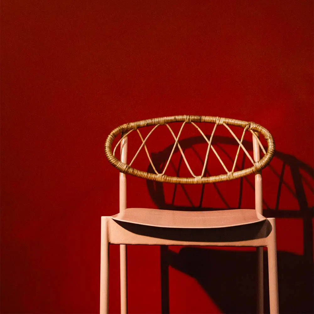 Una colección de objetos funcionales que conecta oficios, territorio y color