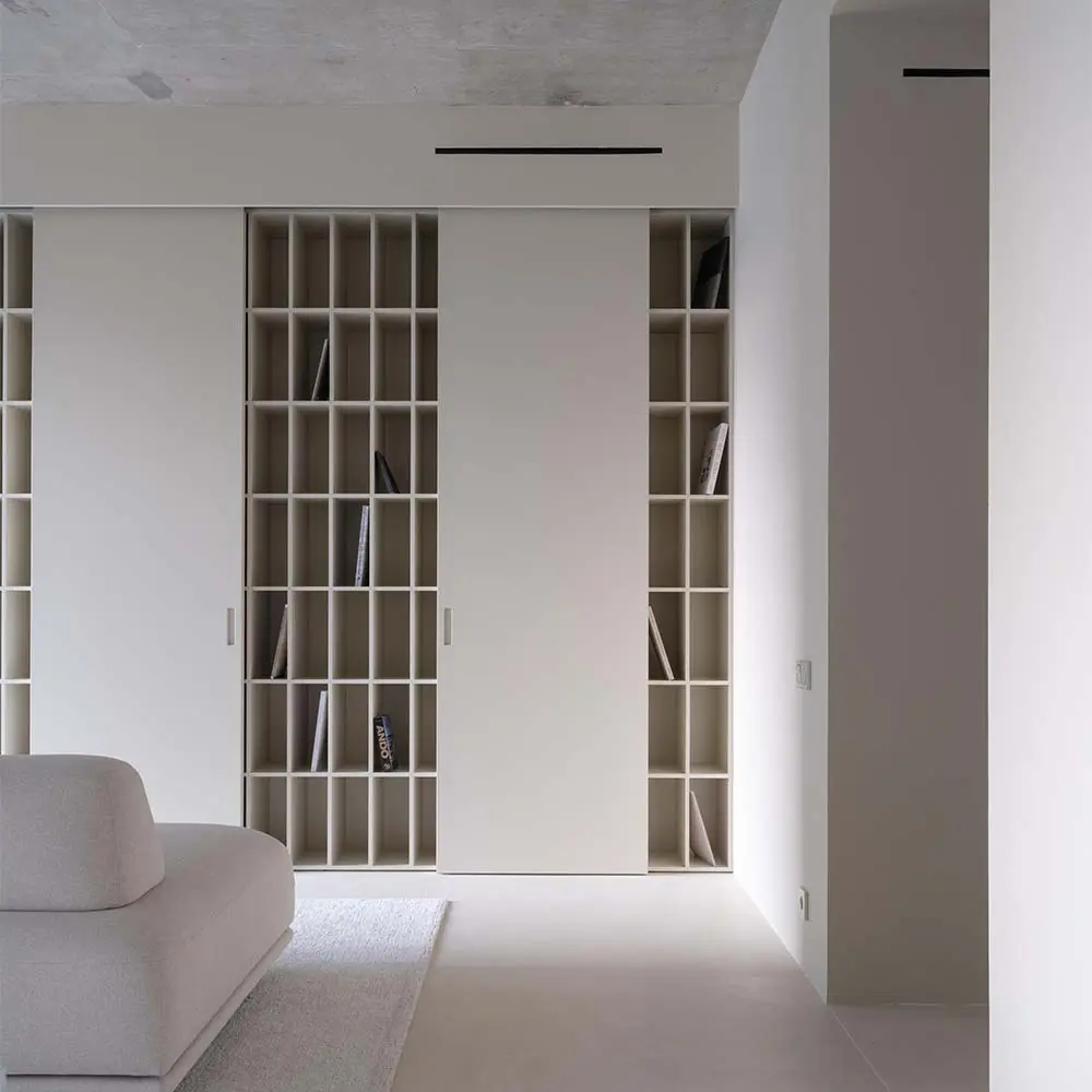 El diseño un interior de esta casa en rusia convierte la arquitectura en un sistema dinámico