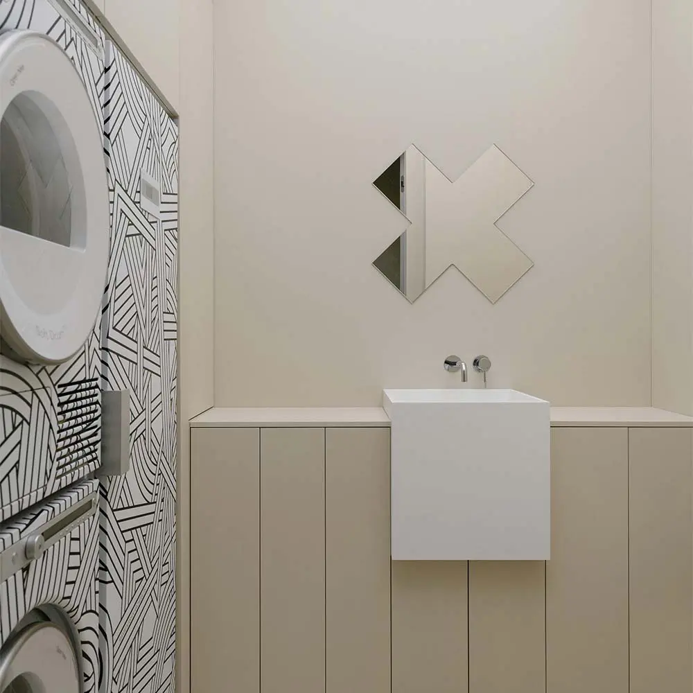 El diseño un interior de esta casa en rusia convierte la arquitectura en un sistema dinámico