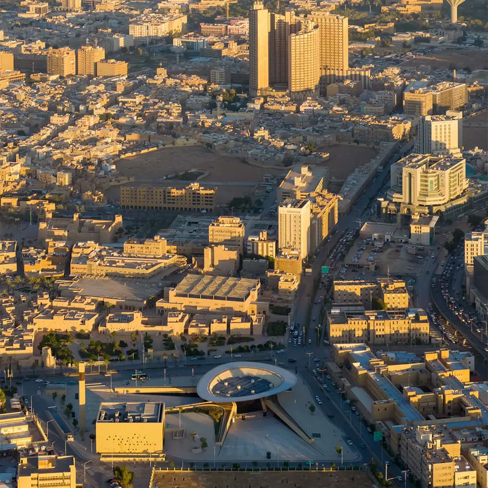La arquitectura de la estación de metro qasr al hokm, arabia saudita: abierta, luminosa y habitable