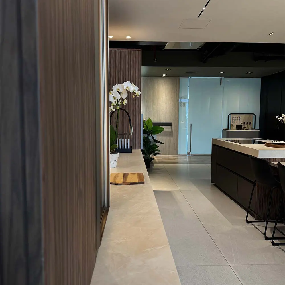 Este es el 'showroom' que convierte la cocina en un espacio para experimentar el habitar