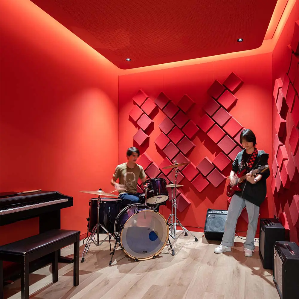 Una renovación institucional en china estructurada por la distribución, el sonido y el color Una renovación institucional en china estructurada por la distribución, el sonido y el color