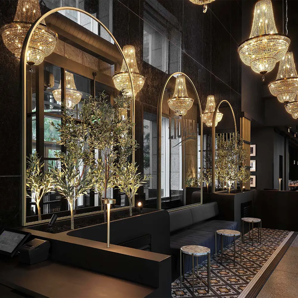 Un restaurante con una decoración ecléctica que revive un edificio de los años 90