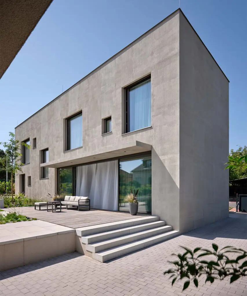 Esta casa demuestra cómo el minimalismo puede transformar la vida en una experiencia luminosa