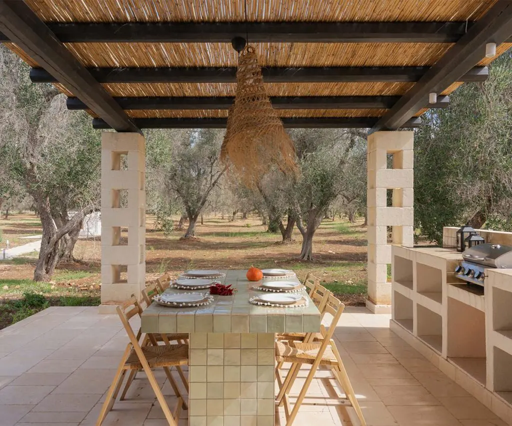 Una casa de vacaciones en italia diseñada para perder la noción del tiempo