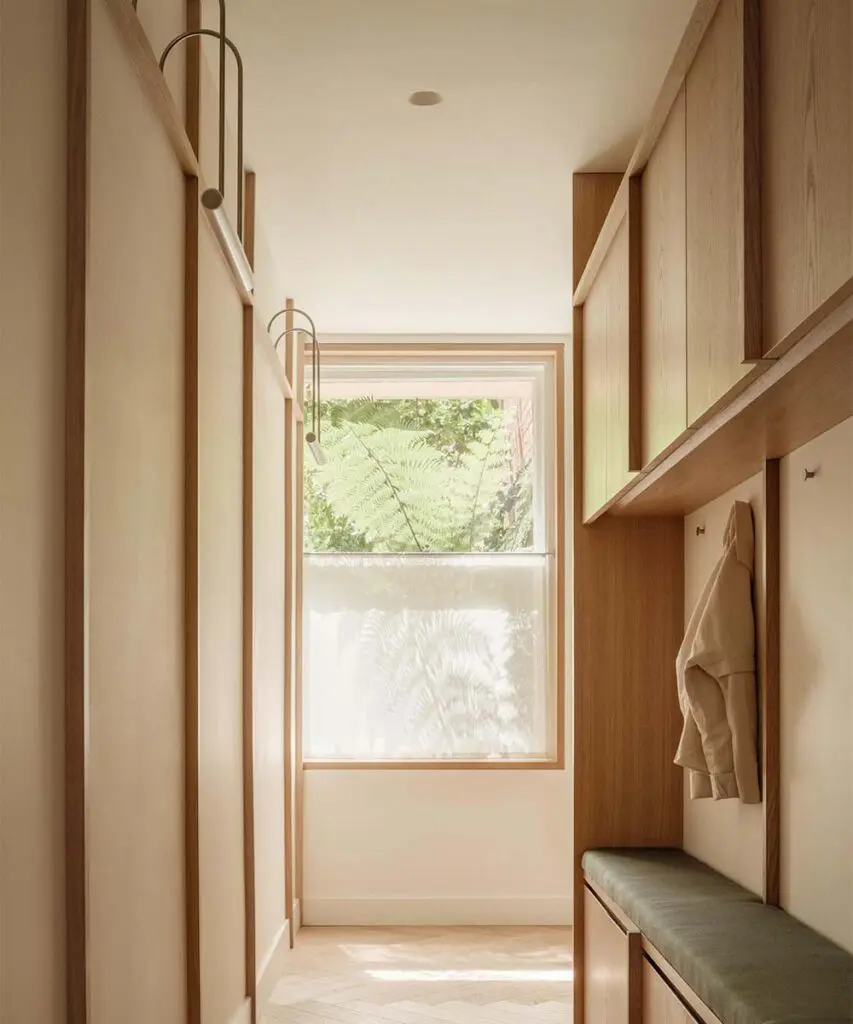 Este apartamento en londres encuentra el equilibrio perfecto entre sofisticación y funcionalidad
