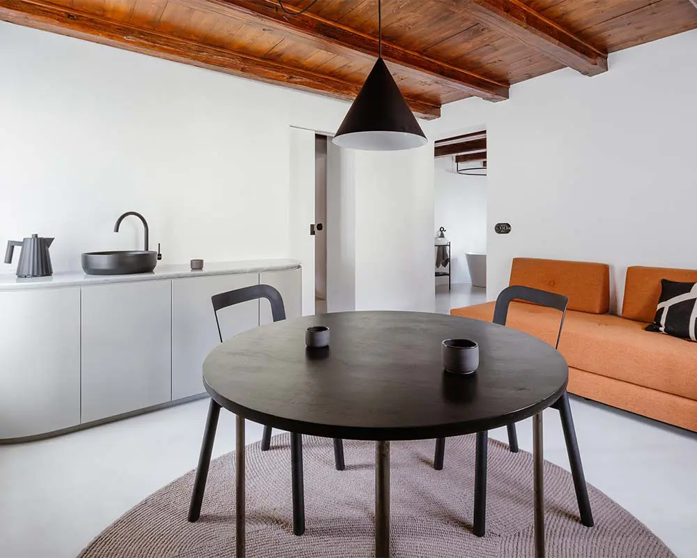 La arquitectura en esta casa campestre es una experiencia sensorial