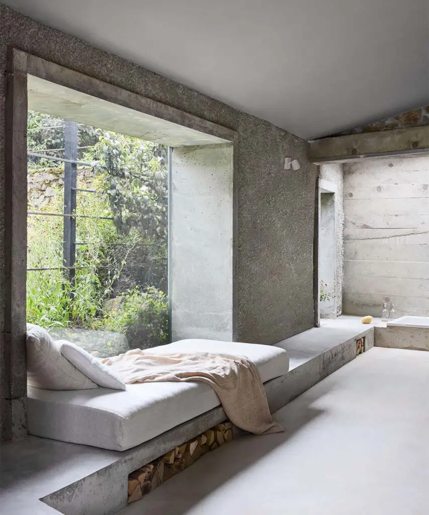 La renovación de esta casa de verano tiene como virtud la sencillez