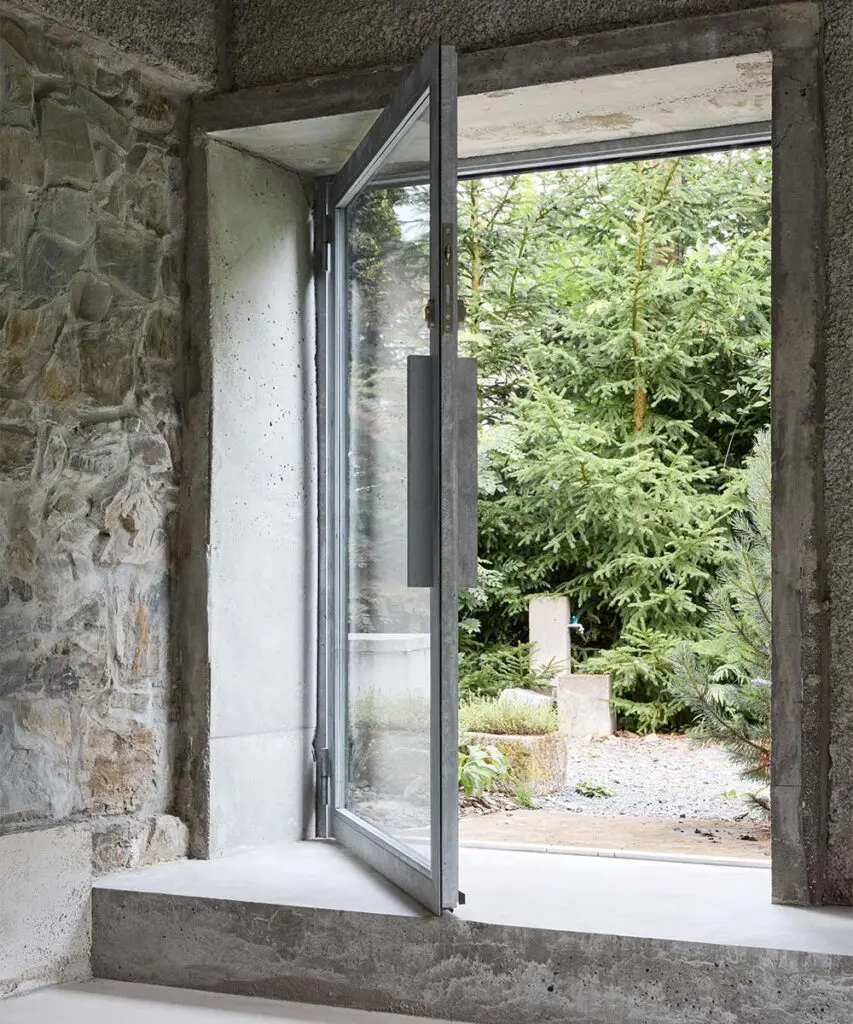 La renovación de esta casa de verano tiene como virtud la sencillez