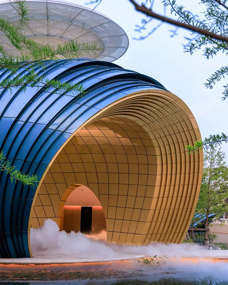 La sorprendente puerta en forma de ballena que da acceso a una residencia en china Puerta residencial en china, por wutopia lab