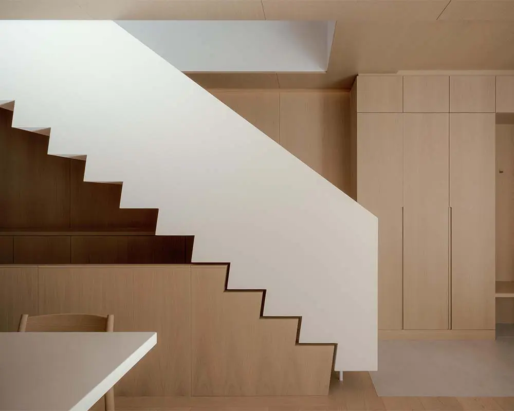 La arquitectura de la luz: una casa que transforma los vacíos en una experiencia