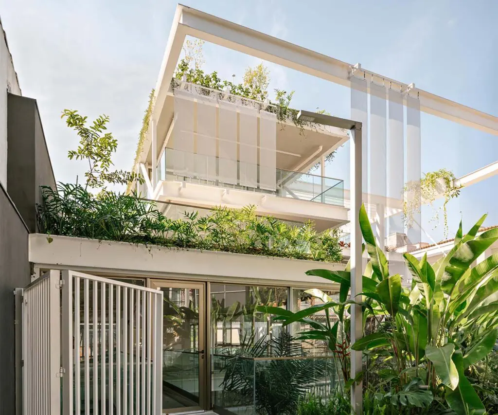 Una nueva forma de trabajar: un edificio donde la ciudad, el paisaje y la oficina son un solo espacio
