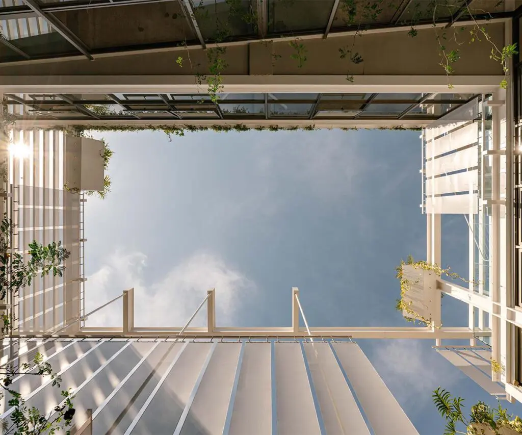 Una nueva forma de trabajar: un edificio donde la ciudad, el paisaje y la oficina son un solo espacio