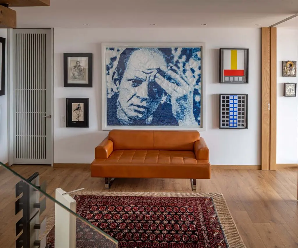 Así el arte transformó la distribución, los recorridos y la vida cotidiana de este apartamento bogotano Así el arte transformó la distribución, los recorridos y la vida cotidiana de este apartamento bogotano