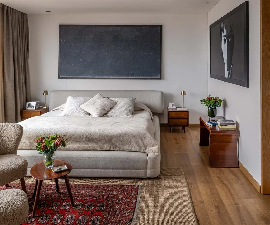 Así el arte transformó la distribución, los recorridos y la vida cotidiana de este apartamento bogotano Así el arte transformó la distribución, los recorridos y la vida cotidiana de este apartamento bogotano