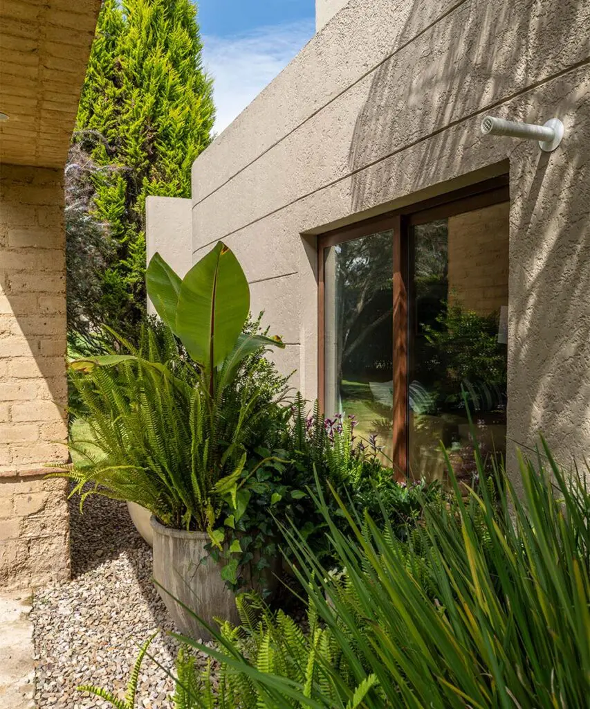 Olvídese del jardín como adorno: una casa donde la arquitectura paisajista es protagonista Olvídese del jardín como adorno: una casa donde la arquitectura paisajista es protagonista
