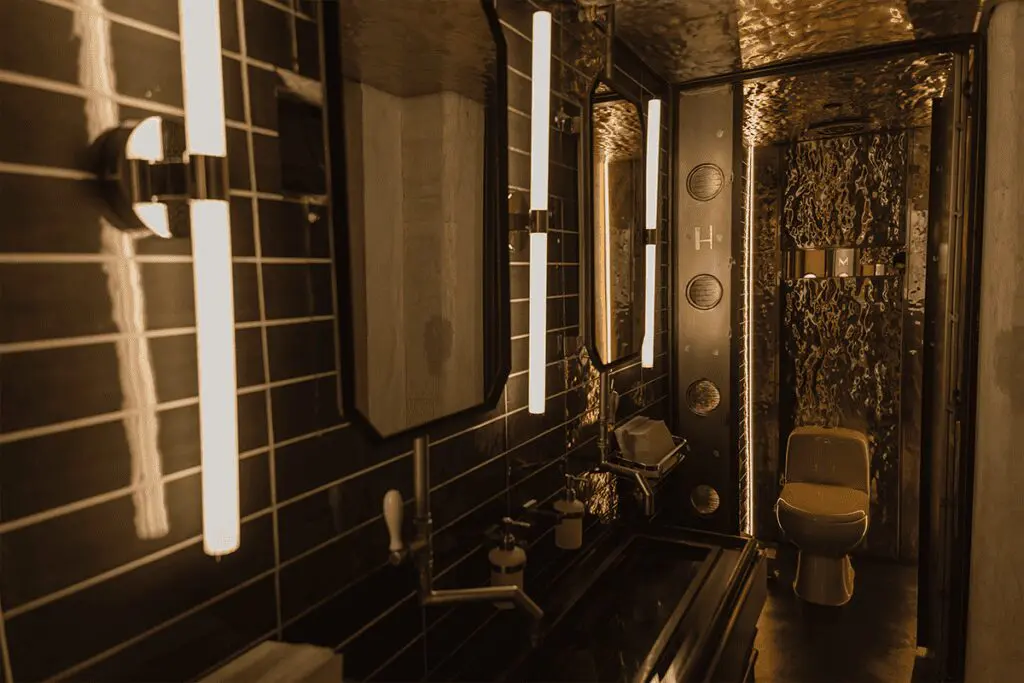 Del olvido a la música: un edificio en bogotá encuentra una nueva vida como bar de jazz