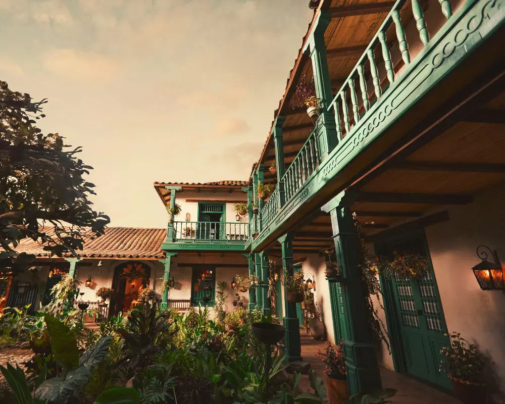 Recorra las calles del macondo que se construyó para la segunda temporada de 'cien años de soledad' Netflix, macondo, cien años de soledad
