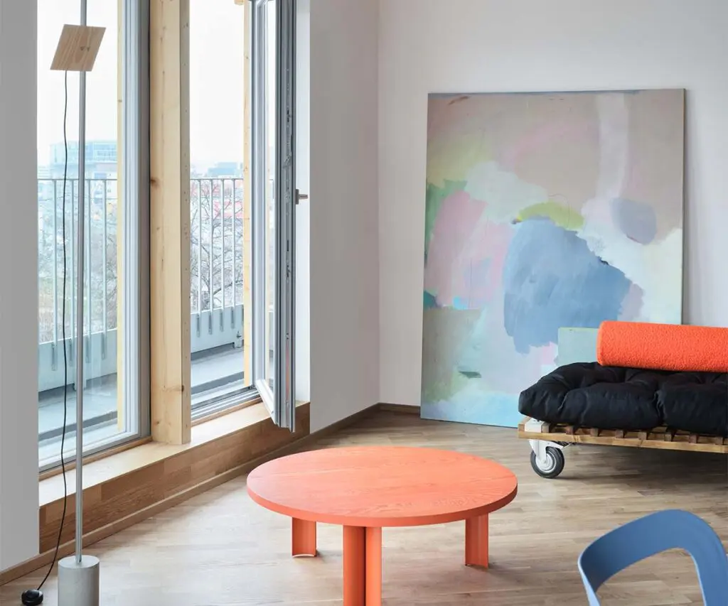 Una nueva vida para un edificio: cuatro sorprendentes apartamentos en praga
