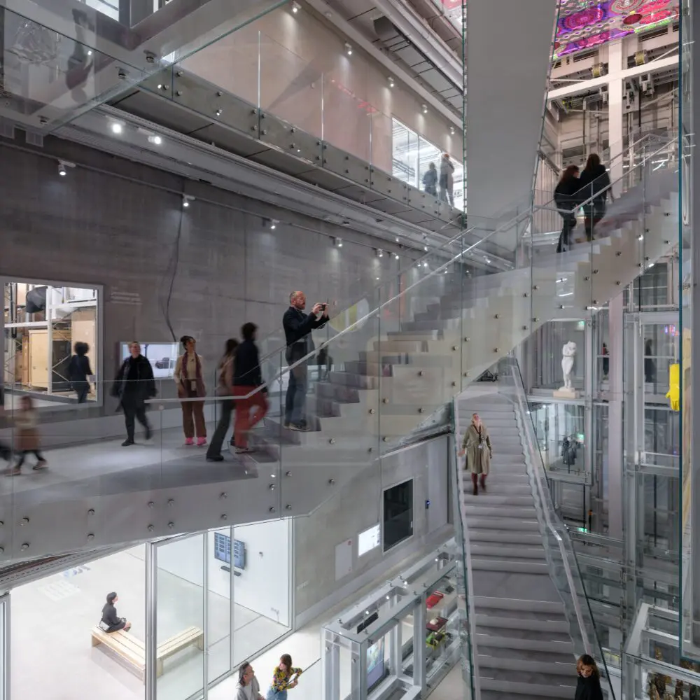 ¿por qué este museo de países bajos no exhibe la gran mayoría de sus obras de arte?