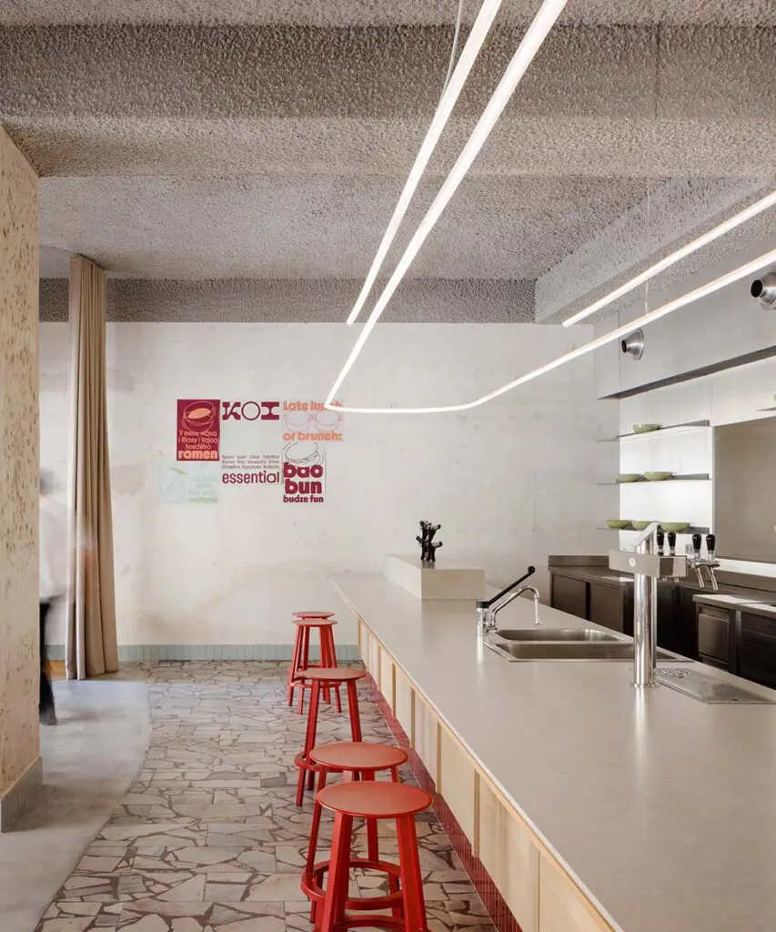 Un restaurante que transforma su arquitectura según el momento del día