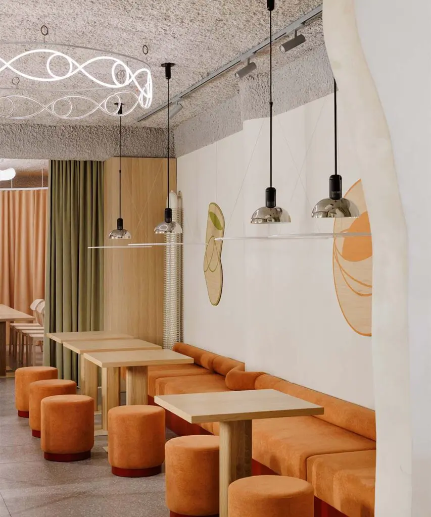 Un restaurante que transforma su arquitectura según el momento del día