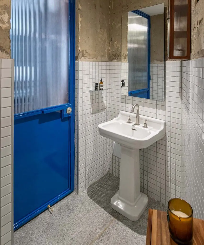 Un apartamento que convierte la memoria y el paso del tiempo en protagonistas de la arquitectura Un apartamento que convierte la memoria y el paso del tiempo en protagonistas de la arquitectura