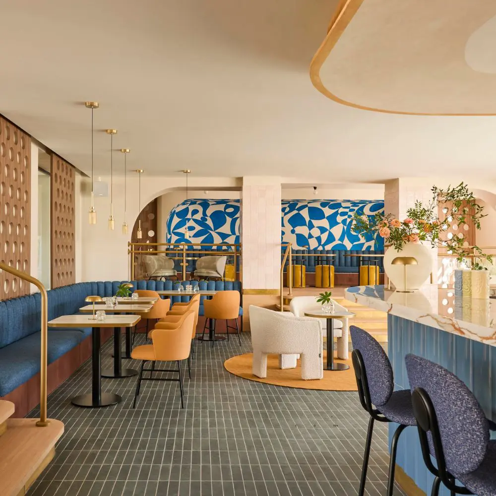 Azul lounge bar