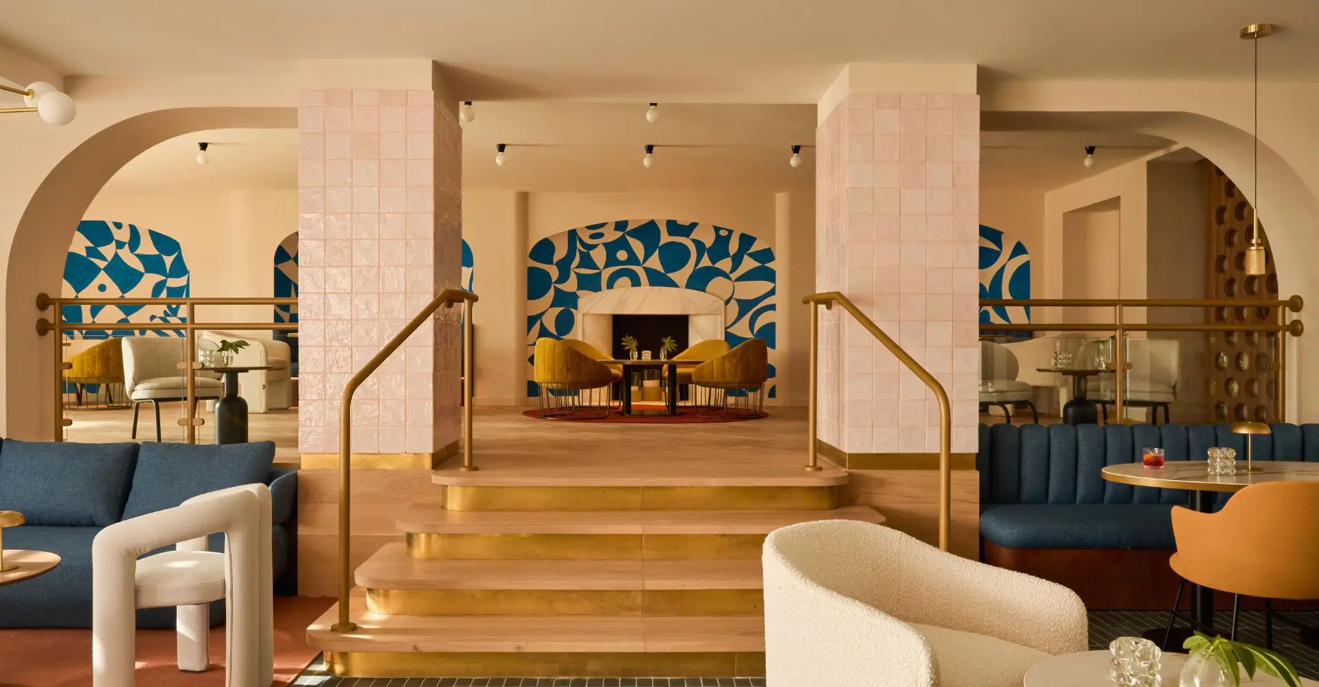 Azul Lounge Bar