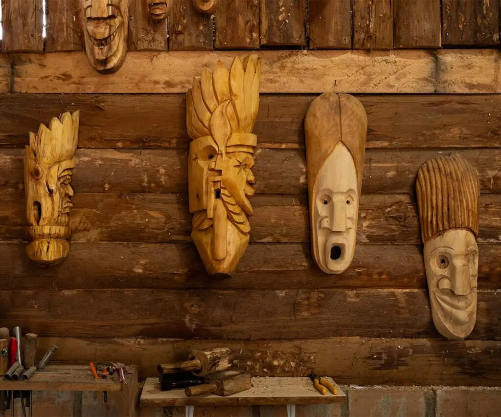 Las máscaras de madera que mantienen viva la tradición del pueblo kamëntšá, putumayo