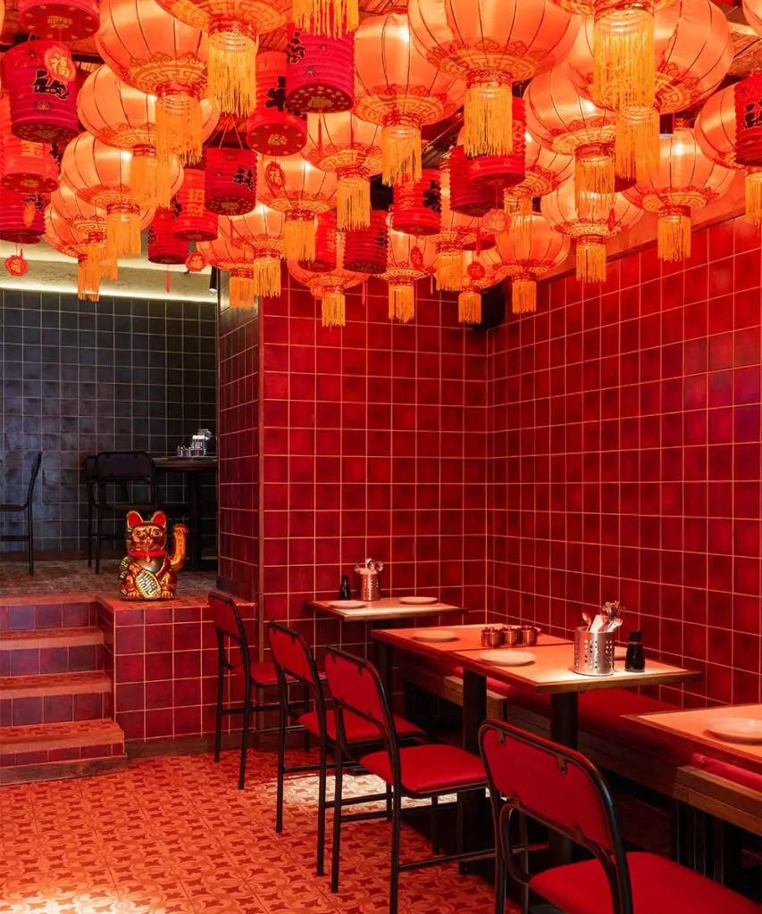 Leidy mei, el restaurante de álvaro clavijo en bogotá, inspirado en la estética de los barrios chinos