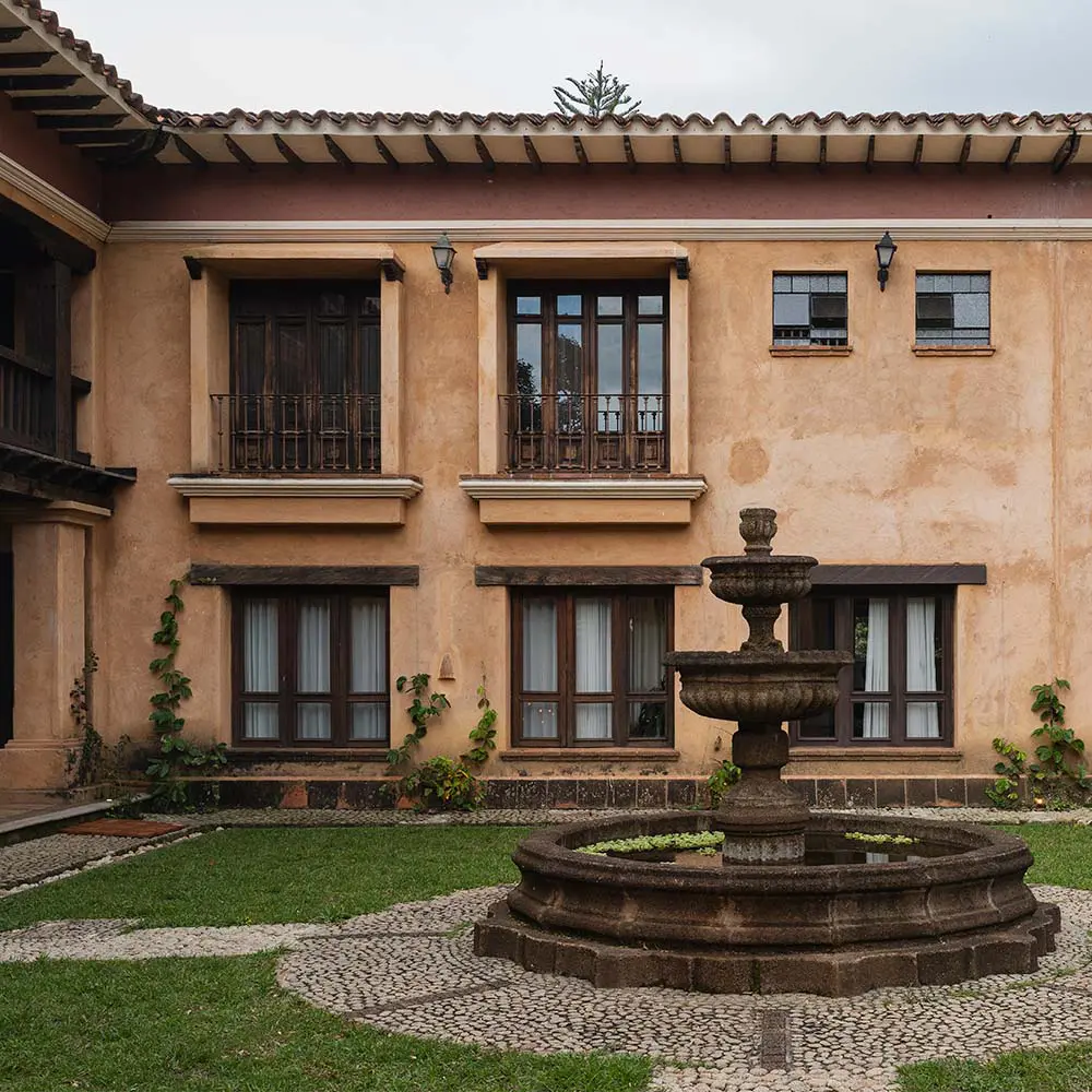 Una casa de eventos en antioquia convierte la arquitectura y el paisaje en protagonistas Una casa de eventos en antioquia convierte la arquitectura y el paisaje en protagonistas