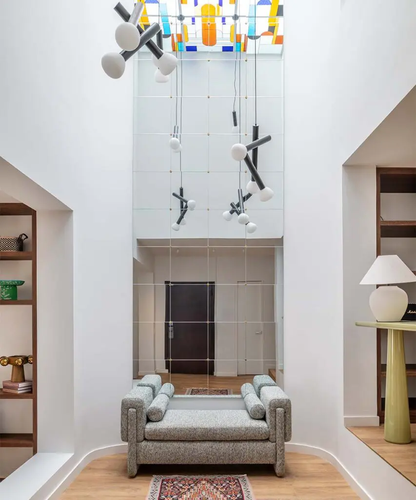 El diseño de una vivienda antigua que se transformó en una residencia estudiantil de lujo El diseño de una vivienda antigua que se transformó en una residencia estudiantil de lujo
