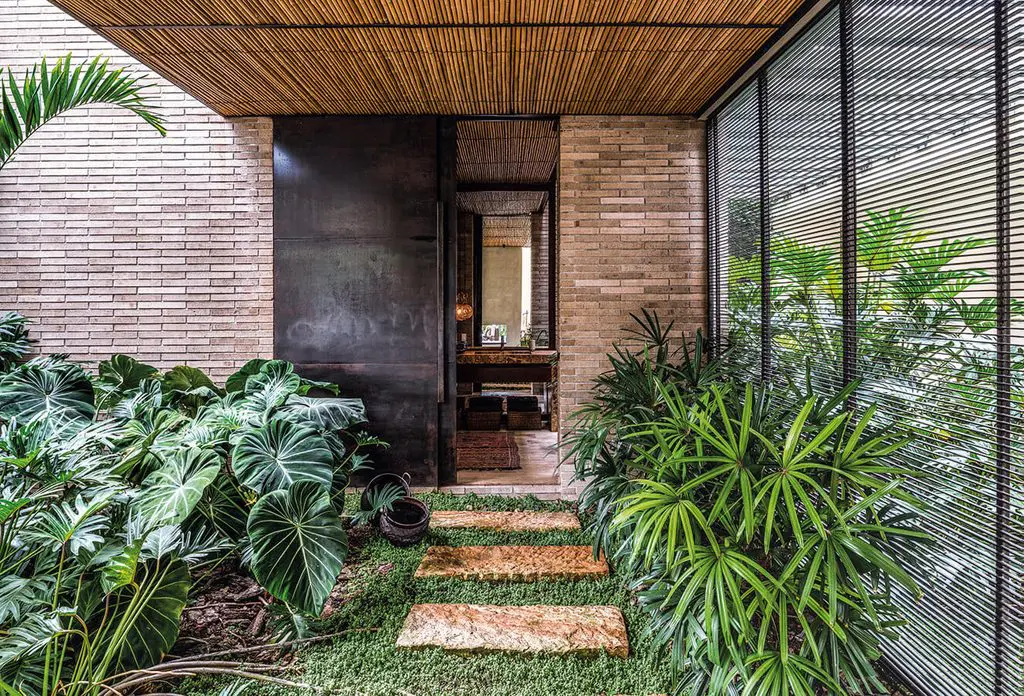 Una sorprendente casa en pereira inspirada en la arquitectura mediterranea Una sorprendente casa en pereira inspirada en la arquitectura mediterranea