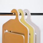 umbra shift hanger chairs detail argb Umbra Shift, Diseño Funcional Y Progresivo