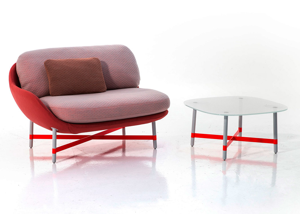 ottoman scholten baijings seating furniture moroso milan design week 2016 Moroso presenta su colección 2016